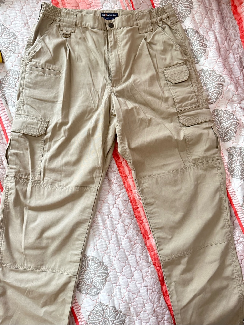 5.11 Tactical Men’s Beige Solid Cargo Tactical Pants 36/34 Regular TAC-143